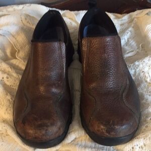 Men’s nautilus steel toe shoes